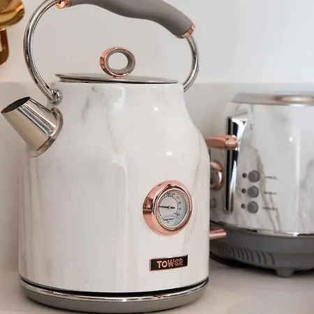 The Princeling's Getaway