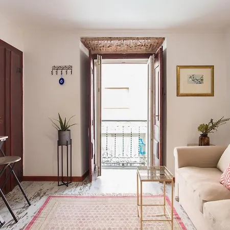 The Princeling's Getaway Lisbon